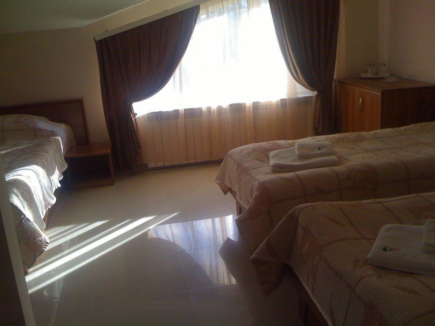 Family Hotel Yola Czepełare Zewnętrze zdjęcie