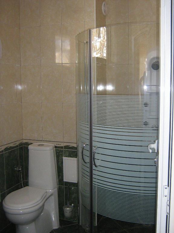 Family Hotel Yola Czepełare Zewnętrze zdjęcie